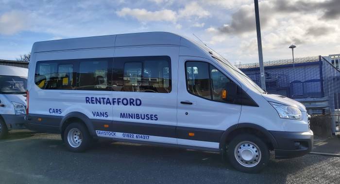 Rentafford, Tavistock Rental Rates for 17 Seater Minibus